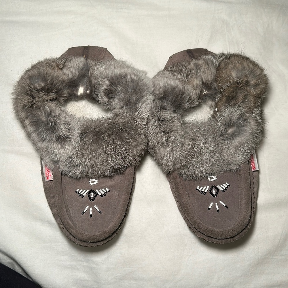Soft moc slippers